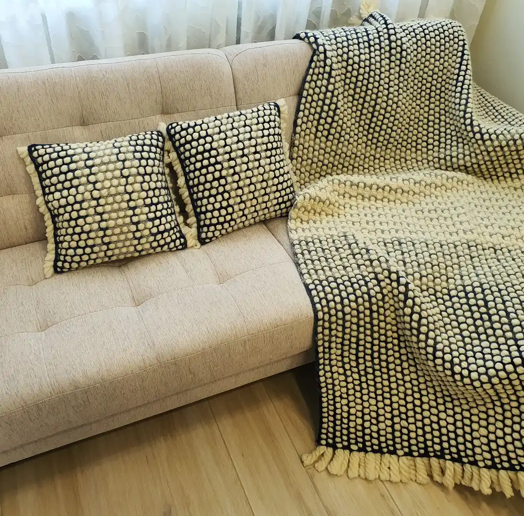 Chunky wool crochet blanket in natural color, handmade throw.