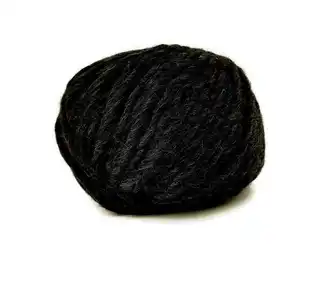 premium merino wool yarn, chunky knitting crochet natural fiber.