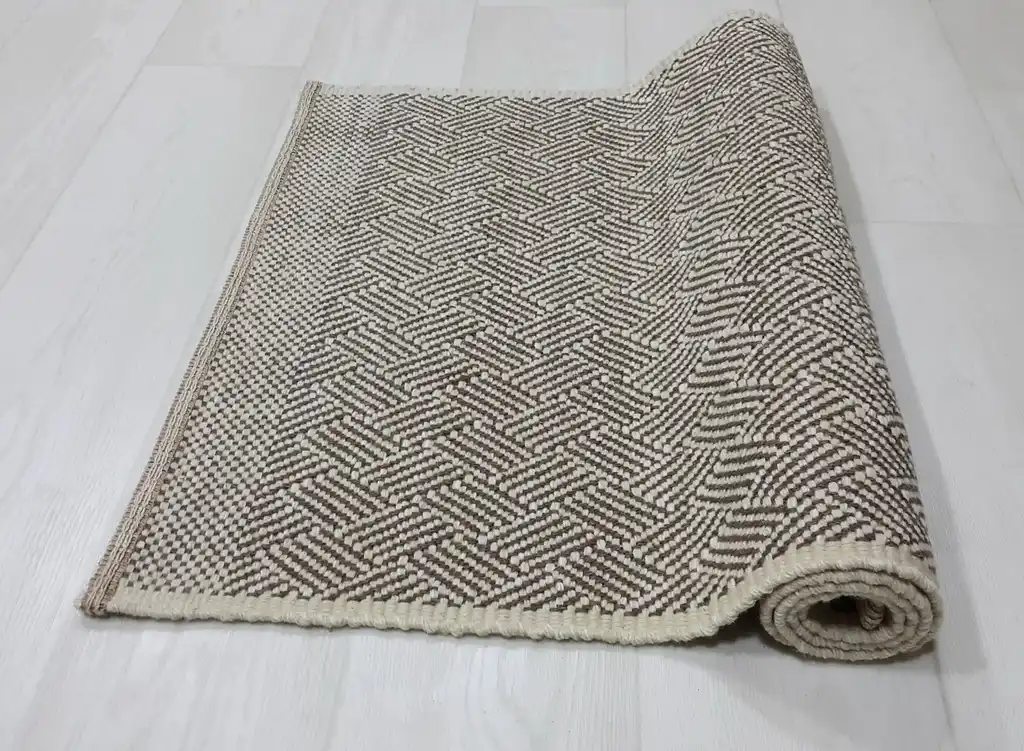 Hopak handwoven wool rug 63x133cm traditional Ukrainian craftsmanship